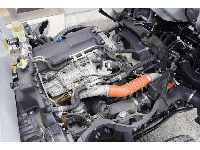 日産アトラスダンプ小型（2t・3t）[写真18]