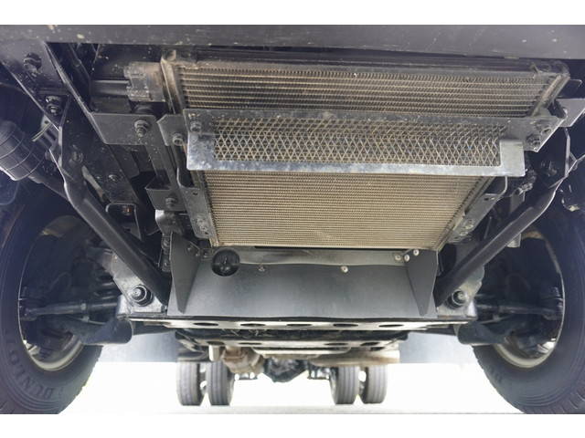 いすゞエルフ平ボディ小型（2t・3t）[写真16]