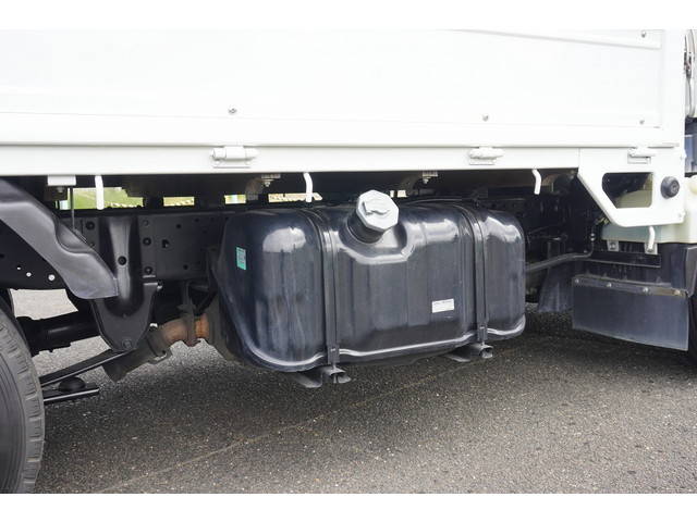 いすゞエルフ平ボディ小型（2t・3t）[写真23]