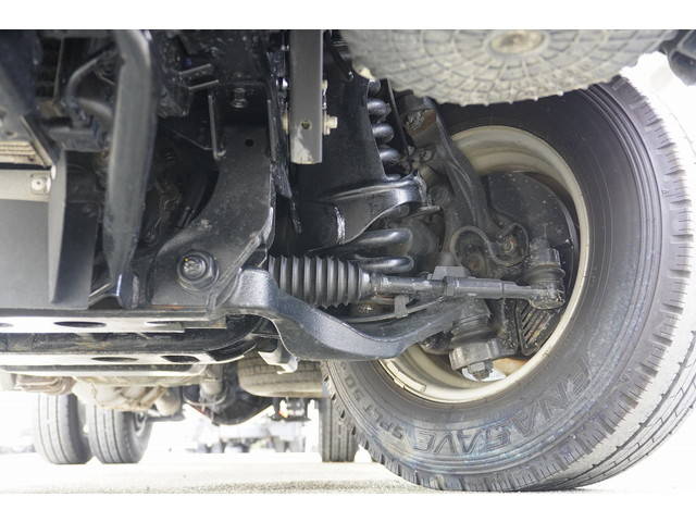 いすゞエルフ平ボディ小型（2t・3t）[写真27]