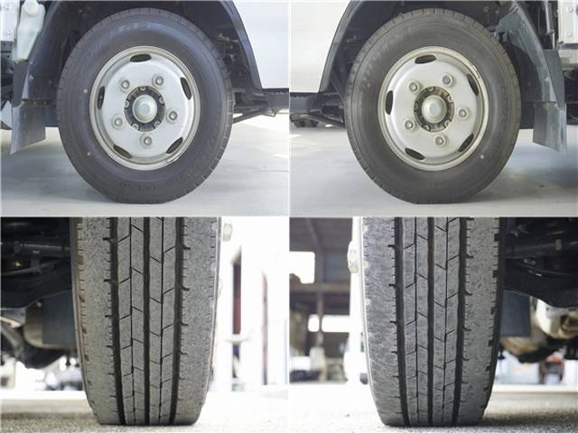 いすゞエルフ平ボディ小型（2t・3t）[写真30]