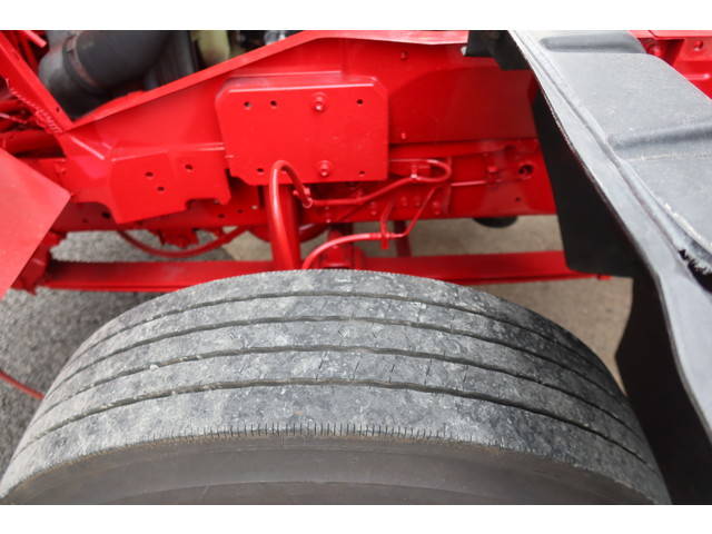 いすゞフォワードアルミウイング中型（4t）[写真23]