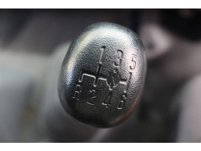 いすゞフォワードアルミウイング中型（4t）[写真35]