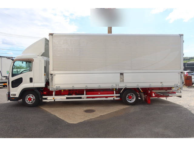 いすゞフォワードアルミウイング中型（4t）[写真05]