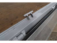 いすゞフォワードアルミウイング中型（4t）[写真09]