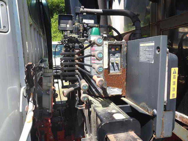 三菱ふそうファイタークレーン5段増トン（6t・8t）[写真14]