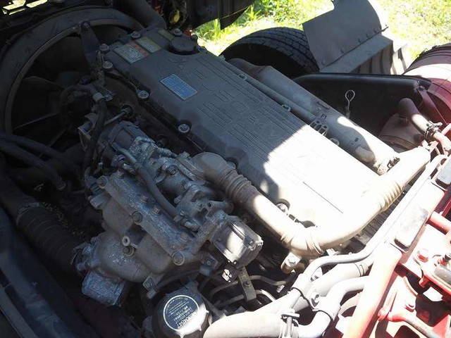 三菱ふそうファイタークレーン5段増トン（6t・8t）[写真34]