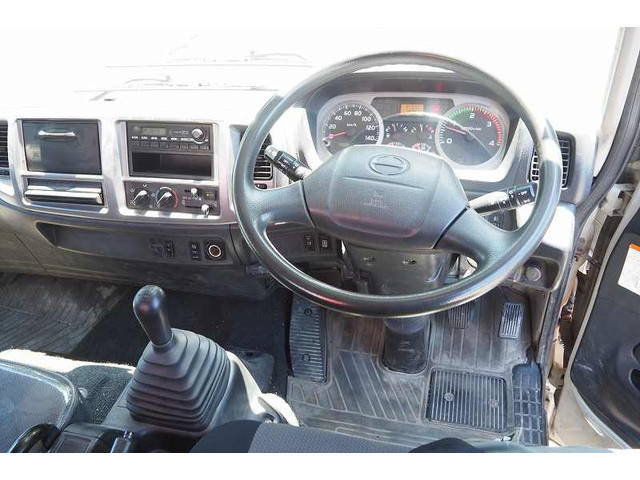 日野レンジャークレーン4段中型（4t）[写真40]