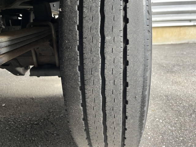 トヨタダイナアルミバン小型（2t・3t）[写真12]