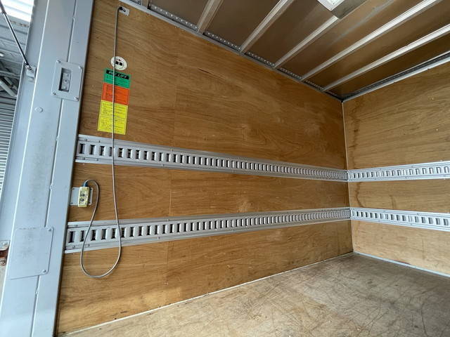 トヨタダイナアルミバン小型（2t・3t）[写真21]