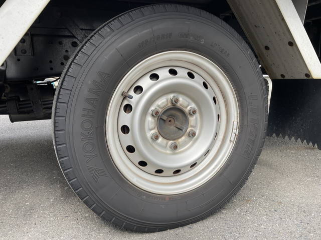 トヨタダイナアルミバン小型（2t・3t）[写真33]