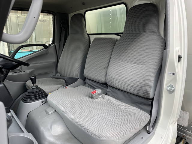 トヨタダイナアルミバン小型（2t・3t）[写真38]