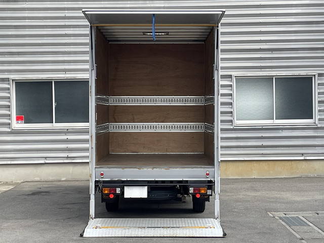 トヨタダイナアルミバン小型（2t・3t）[写真04]