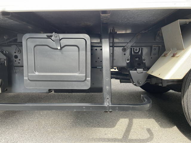 トヨタダイナアルミバン小型（2t・3t）[写真09]
