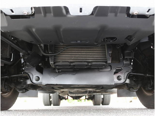 日野デュトロ平ボディ小型（2t・3t）[写真18]