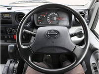 日野デュトロ平ボディ小型（2t・3t）[写真32]