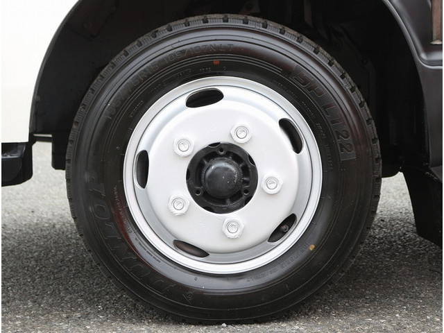 日野デュトロ平ボディ小型（2t・3t）[写真38]