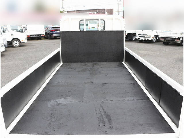 日野デュトロ平ボディ小型（2t・3t）[写真09]