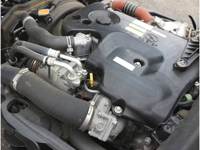 いすゞエルフ平ボディ小型（2t・3t）[写真13]