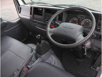 いすゞエルフ平ボディ小型（2t・3t）[写真20]