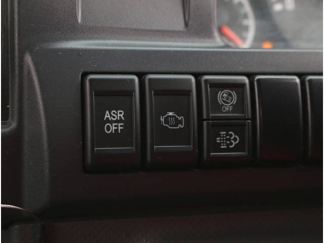 いすゞエルフ平ボディ小型（2t・3t）[写真28]