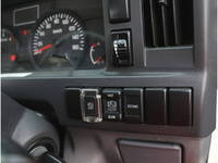 いすゞエルフ平ボディ小型（2t・3t）[写真30]