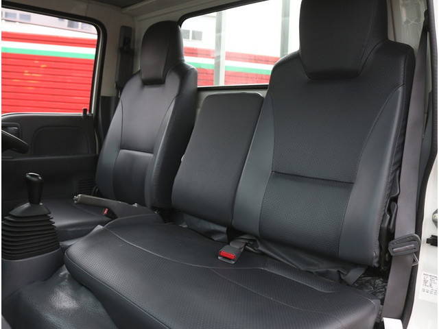 いすゞエルフ平ボディ小型（2t・3t）[写真33]