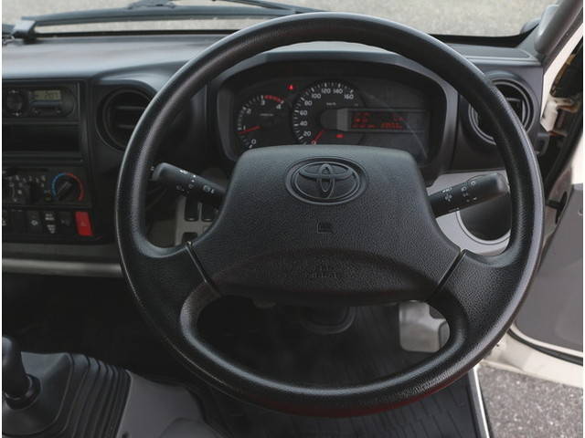 トヨタその他の車種平ボディ小型（2t・3t）[写真24]