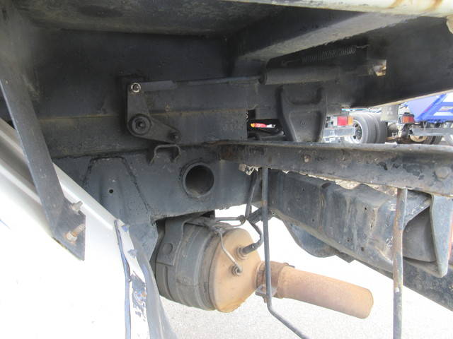 三菱ふそうキャンターダンプ小型（2t・3t）[写真10]