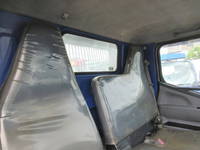 三菱ふそうキャンターダンプ小型（2t・3t）[写真14]