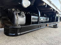 三菱ふそうキャンター平ボディ小型（2t・3t）[写真17]