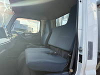 三菱ふそうキャンター平ボディ小型（2t・3t）[写真22]