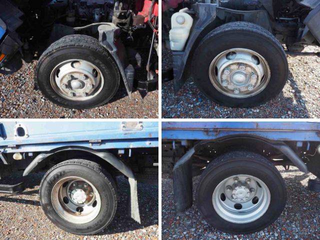 三菱ふそうキャンタークレーン4段小型（2t・3t）[写真28]