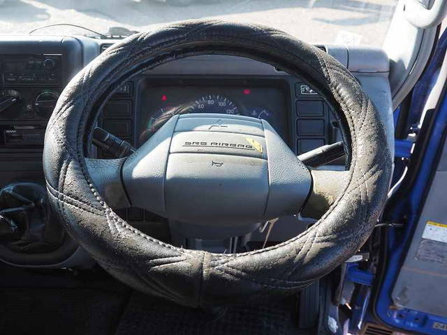 三菱ふそうキャンタークレーン4段小型（2t・3t）[写真37]