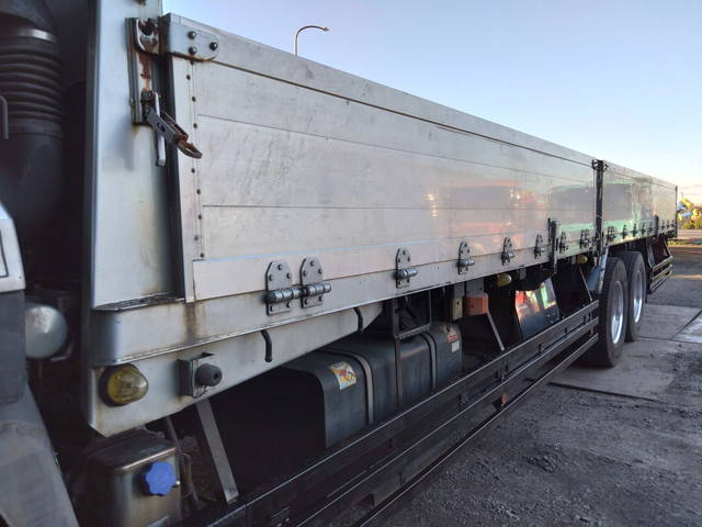 UDトラックスその他の車種平ボディ大型（10t）[写真09]