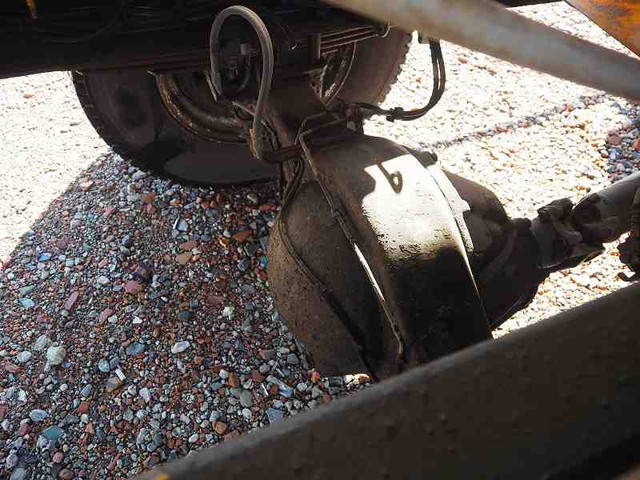 いすゞフォワードミキサー車（コンクリートミキサー）中型（4t）[写真15]