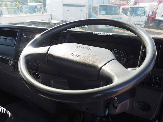 いすゞフォワードミキサー車（コンクリートミキサー）中型（4t）[写真34]