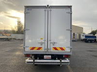 いすゞエルフアルミバン小型（2t・3t）[写真11]