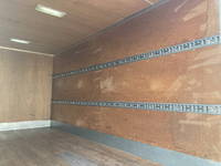 いすゞエルフアルミバン小型（2t・3t）[写真13]