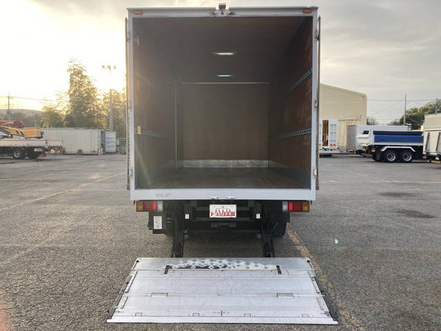 いすゞエルフアルミバン小型（2t・3t）[写真19]