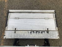 いすゞエルフアルミバン小型（2t・3t）[写真22]