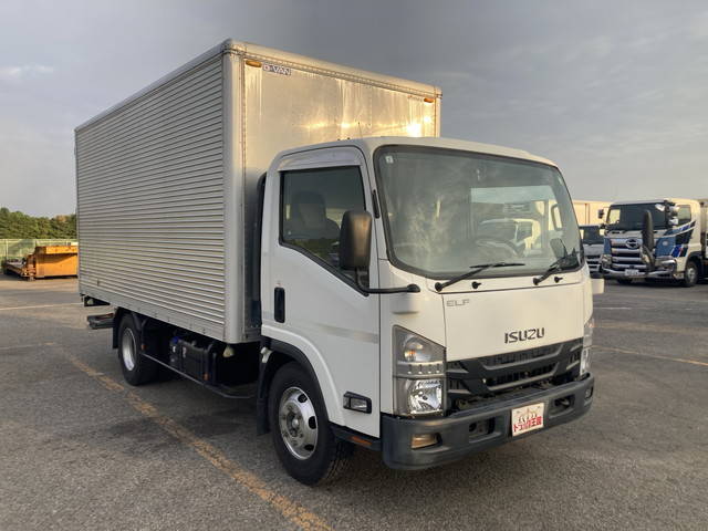 いすゞエルフアルミバン小型（2t・3t）[写真03]
