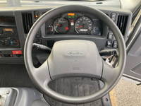 いすゞエルフアルミバン小型（2t・3t）[写真36]