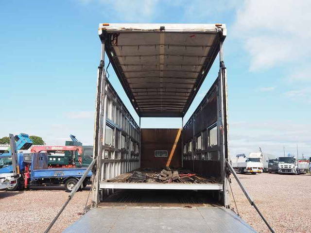 三菱ふそうスーパーグレート回送車大型（10t）[写真20]