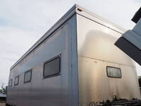 三菱ふそうスーパーグレート回送車大型（10t）[写真23]