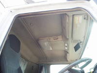 三菱ふそうスーパーグレート回送車大型（10t）[写真37]