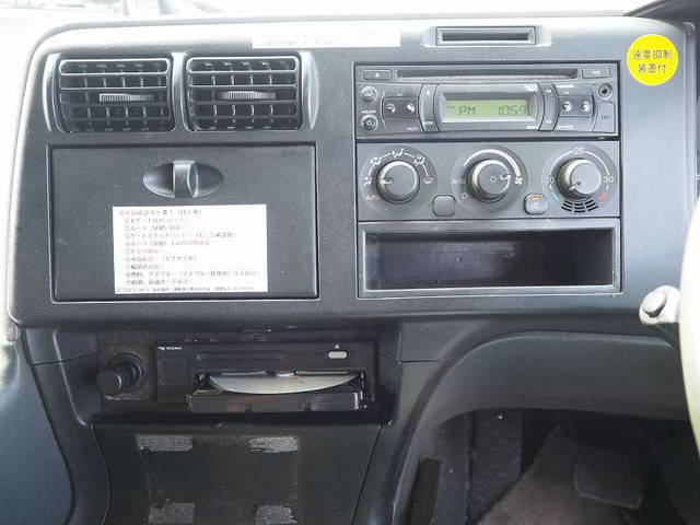 三菱ふそうスーパーグレート回送車大型（10t）[写真38]