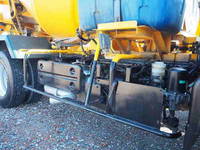 いすゞフォワードミキサー車（コンクリートミキサー）中型（4t）[写真11]