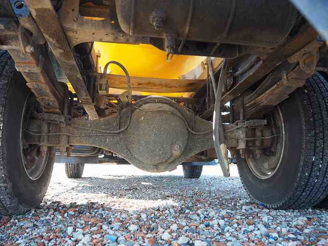 いすゞフォワードミキサー車（コンクリートミキサー）中型（4t）[写真18]