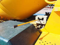 いすゞフォワードミキサー車（コンクリートミキサー）中型（4t）[写真26]